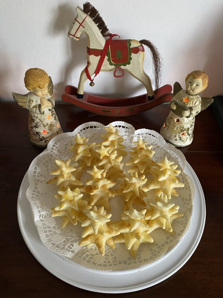 alberelli segnaposti di Natale di pasta sfoglia